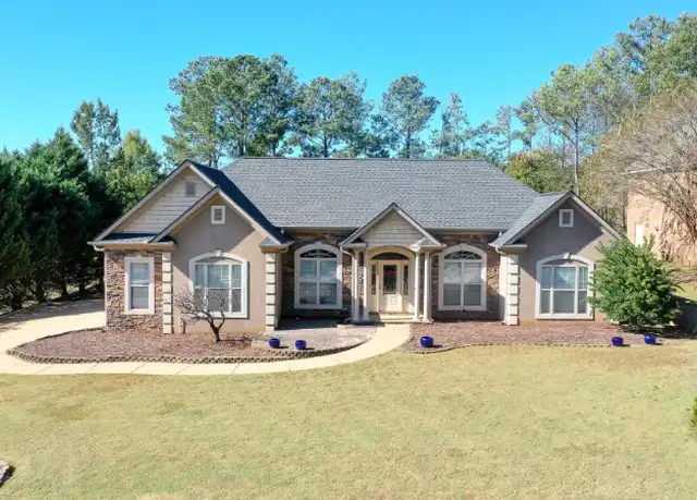 Property at 2025 Keystone Dr, Auburn, AL, 36830, 3 beds, 2.5 baths, [object Object]