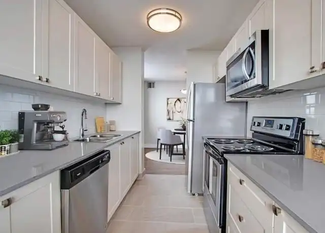 Property at 5925 Almeda Rd, Houston, TX, 77004, 2 beds, 1 bath, [object Object]