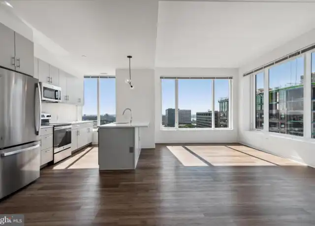 Property at 569 N 5th St Unit 823, Philadelphia, PA, 19123, 2 beds, 2 baths, [object Object]