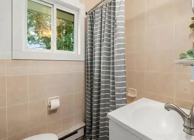 Property at 263 Pioneer Rd #2, Rye, NH, 03870, 1 bed, 1 bath, [object Object]