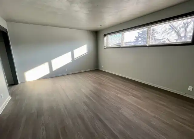 Property at 1110 N 48th Ave Unit 110821, Omaha, NE, 68132, 1 bed, 1 bath, [object Object]