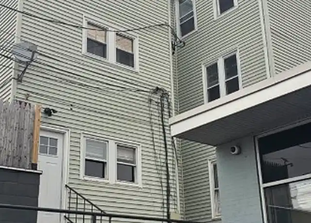 Property at 1273 N Main St Unit 1, Providence, RI, 02904, 1 bed, 1 bath, [object Object]