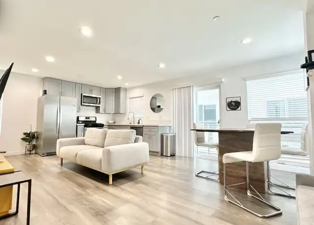 Property at 1875 W 20th St Unit A, Los Angeles, CA, 90007, 3 beds, 3.5 baths, [object Object]