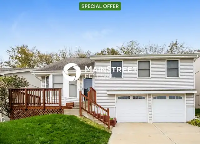 Property at 927 NW 62nd Ter, Kansas City, MO, 64118, 3 beds, 2 baths, [object Object]