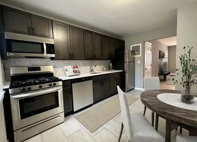 Property at Ross Apartments - 905 Ross St, Rahway, NJ, 07065, 1 bed, 1 bath, [object Object]