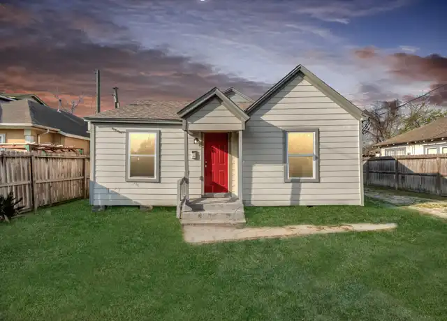 Property at 7019 Bonham St Unit 1, Houston, TX, 77020, 1 bed, 1 bath, [object Object]