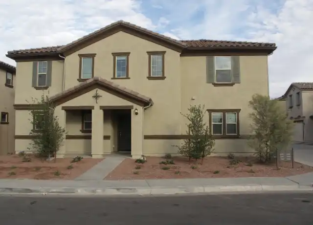 Property at 2949 S Colorado St, Chandler, AZ, 85286, 4 beds, 3 baths, [object Object]
