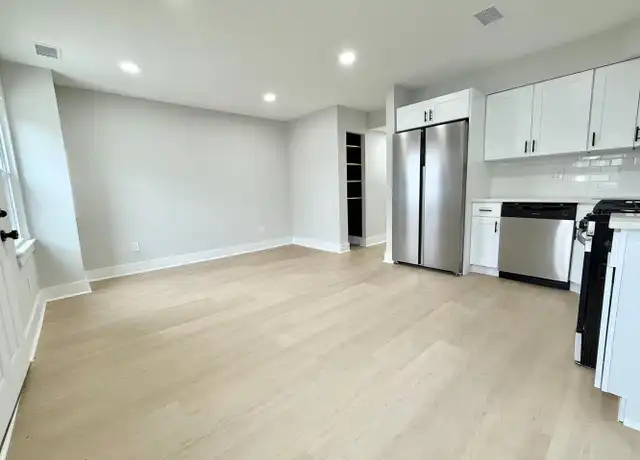 Property at 310 Jackson St, Philadelphia, PA, 19148, 2 beds, 1 bath, [object Object]