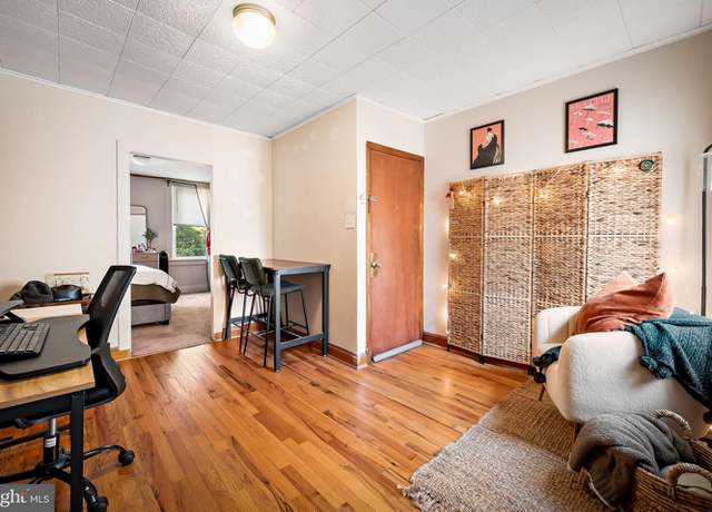 Photo of 639 S Montford Ave Unit 2, Baltimore, MD 21224