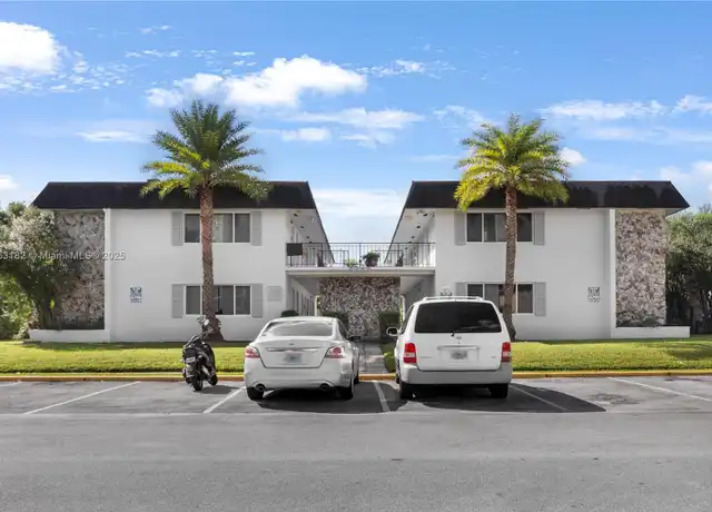 Property at 2040 NE 170th St Unit 2, North Miami Beach, FL, 33162, 1 bed, 1 bath, [object Object]