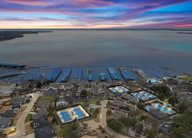 Property at 540 Yacht Club Dr, Rockwall, TX, 75032, 2 beds, 2 baths, [object Object]
