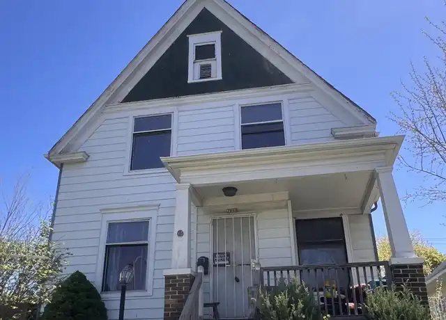 Property at 2808 N 19th St, Milwaukee, WI, 53206, 3 beds, 1 bath, [object Object]