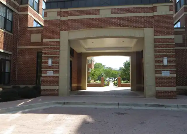 Property at 2220 Fairfax Dr #610, Arlington, VA, 22201, 2 beds, 2 baths, [object Object]