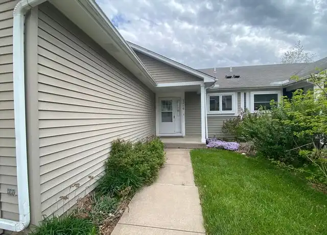 Property at 2216 Plaen View Dr, Iowa City, IA, 52246, 3 beds, 2 baths, [object Object]