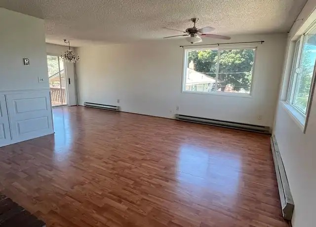 Property at 140 S Rogers St, Klamath Falls, OR, 97601, 4 beds, 2 baths, [object Object]