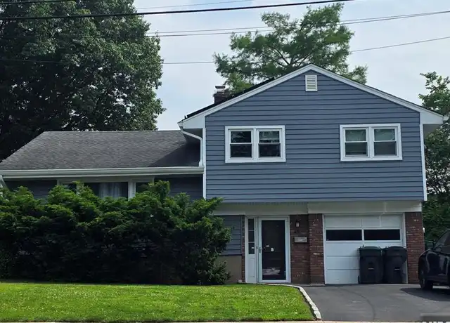 Property at 45 Moos Ln, Bergenfield, NJ, 07621, 3 beds, 2 baths, [object Object]
