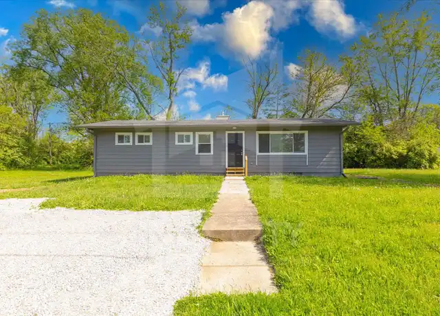Property at 4660 E 39th St, Indianapolis, IN, 46226, 3 beds, 1 bath, [object Object]
