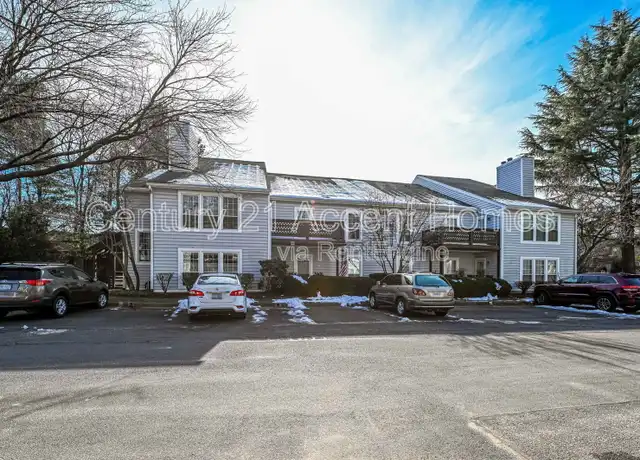 Property at 9941 Oakton Terrace Rd, Oakton, VA, 22124, 2 beds, 2 baths, [object Object]
