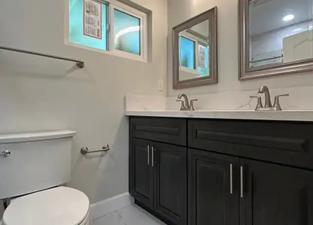 Property at 260 Linda Rosa Ave Unit 6, Pasadena, CA, 91107, 2 beds, 1.5 baths, [object Object]