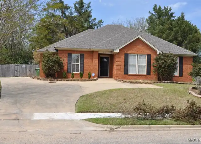Property at 1824 Woodmere Loop, Montgomery, AL, 36117, 3 beds, 2 baths, [object Object]