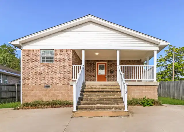Property at 313 S Neeley St, Benton, AR, 72015, 3 beds, 2 baths, [object Object]