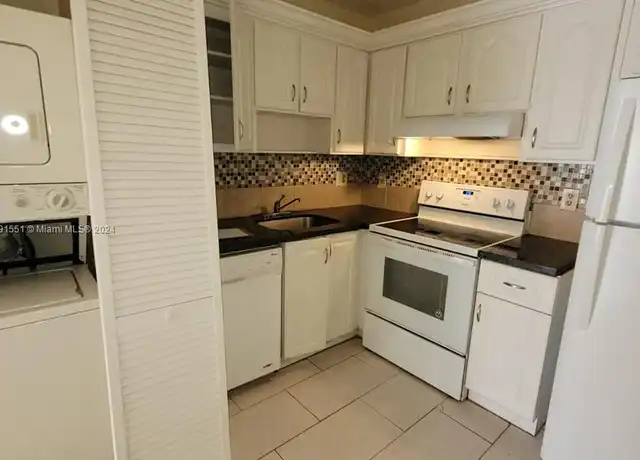 Property at 11124 Royal Palm Blvd Unit 6-10, Coral Springs, FL, 33065, 2 beds, 2 baths, [object Object]