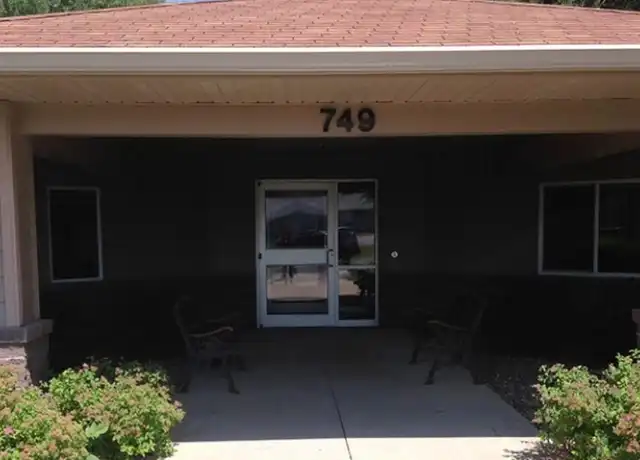 Property at 749 Streeter Dr, North Sioux City, SD, 57049, 1 bed, 1 bath, [object Object]