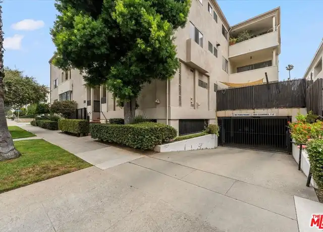 Property at 1101 Lincoln Ct Unit 1A, Santa Monica, CA, 90403, 2 beds, 2 baths, [object Object]