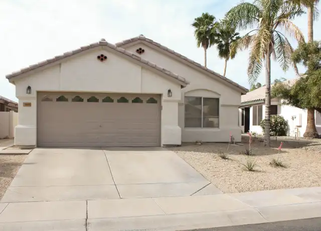 Property at 1690 E Countrywalk Ln, Chandler, AZ, 85225, 3 beds, 2 baths, [object Object]