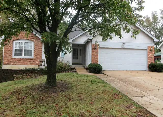 Property at 206 Crescent Ave, Valley Park, MO, 63088, 4 beds, 3 baths, [object Object]