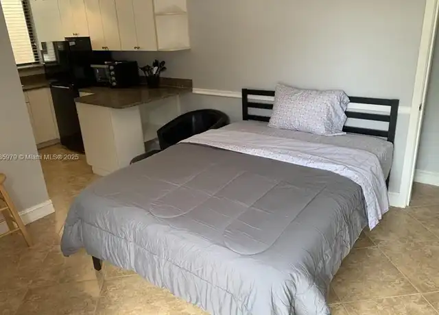 Property at 2021 SW 38th Ave Unit A, Fort Lauderdale, FL, 33312, 1 bed, 1 bath, [object Object]