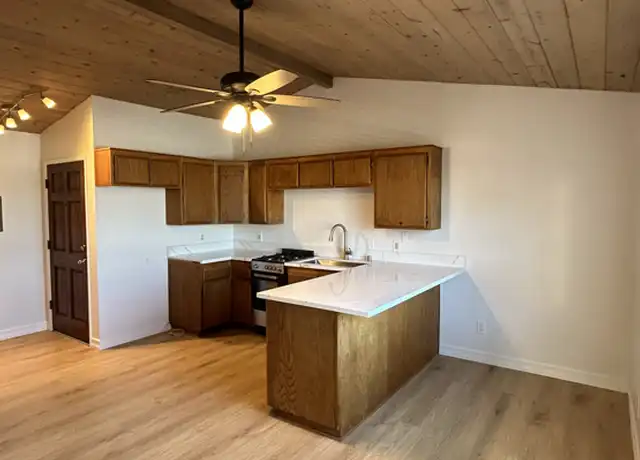 Property at 10154 McClemont Ave Unit 4, Tujunga, CA, 91042, 1 bed, 1 bath, [object Object]
