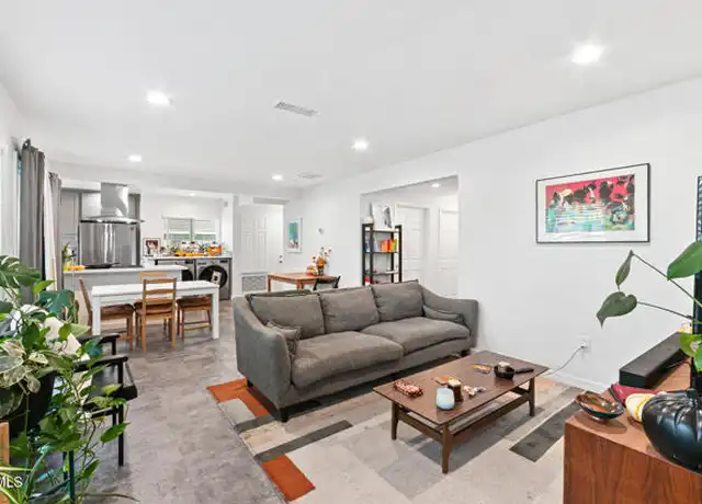 Property at 2664 S La Brea Ave, Los Angeles, CA, 90016, 2 beds, 2 baths, [object Object]