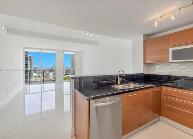 Property at 244 Biscayne Blvd #3904, Miami, FL, 33132, 1 bed, 1 bath, [object Object]