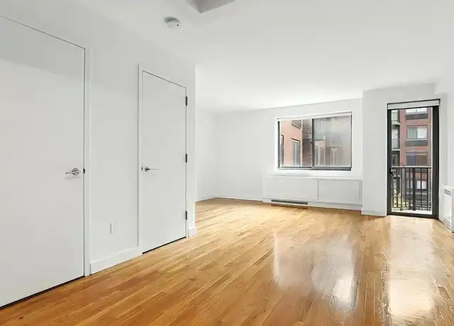 Property at 101 W 15th St Unit 416, New York, NY, 10011, 0 beds, 1 bath, [object Object]