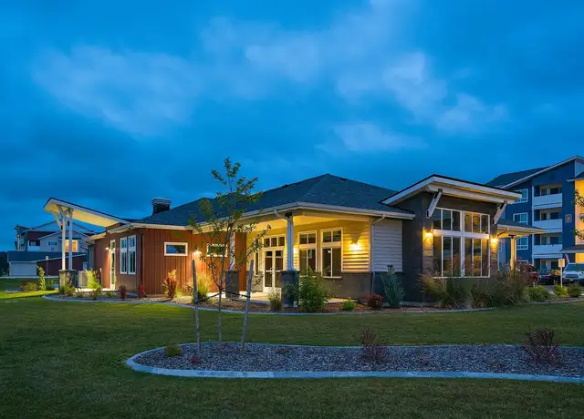 Photo of 4798 Auburn Way N, Auburn, WA 98002