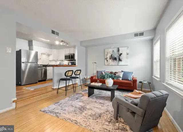 Property at 122 N Bedford St Unit A, Arlington, VA, 22201, 1 bed, 1 bath, [object Object]