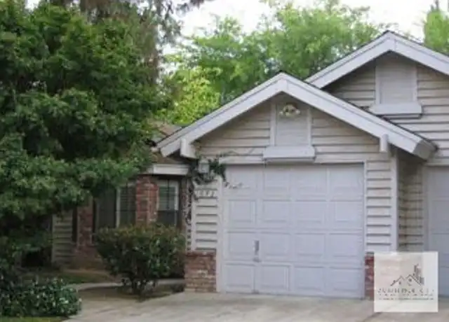 Property at 673 E Pintail Cir, Fresno, CA, 93730, 3 beds, 2 baths, [object Object]
