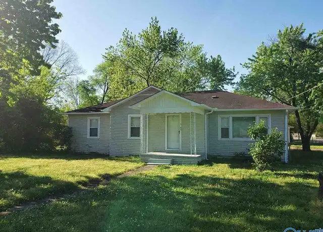 Property at 300 Beirne Ave NE, Huntsville, AL, 35801, 3 beds, 1.5 baths, [object Object]