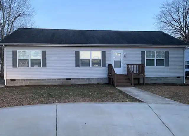 Property at 3089 N Riverside Dr, Lanexa, VA, 23089, 4 beds, 2 baths, [object Object]