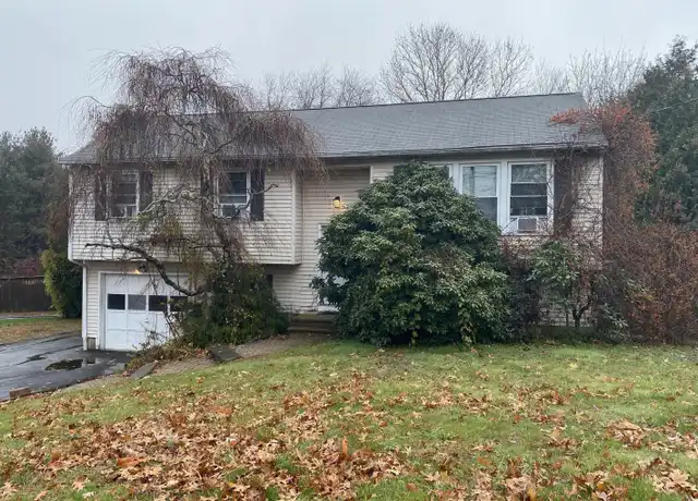 Property at 753 Evergreen Ave, Hamden, CT, 06518, 4 beds, 2.5 baths, [object Object]