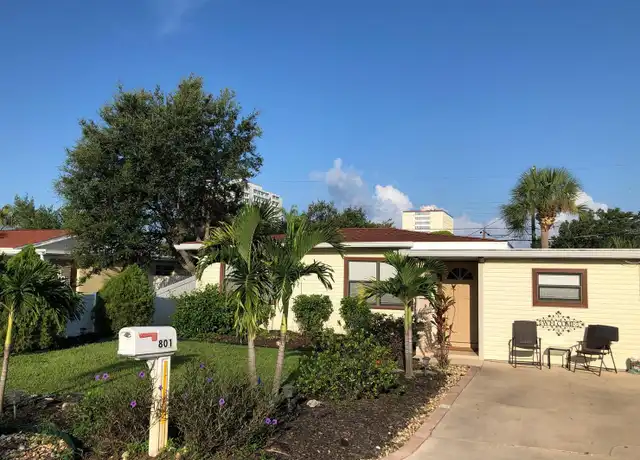 Property at 801 La Plaza Ave S, Saint Petersburg, FL, 33707, 2 beds, 1 bath, [object Object]