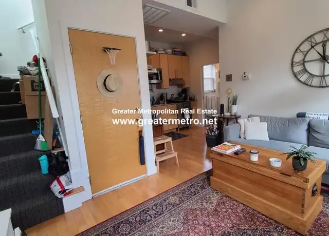 Property at 6 Foster St, Boston, MA, 02109, 1 bed, 1 bath, [object Object]