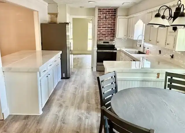 Property at 29019 Elmwood Dr, Shenandoah, TX, 77381, 4 beds, 2.5 baths, [object Object]