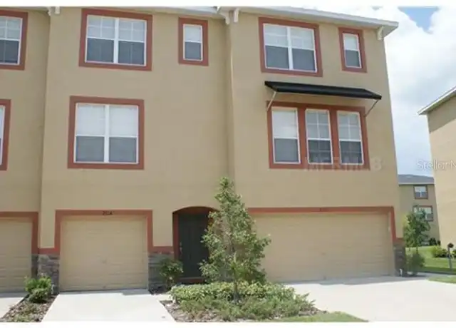 Property at 2514 Lexington Oak Dr, Brandon, FL, 33511, 4 beds, 4 baths, [object Object]