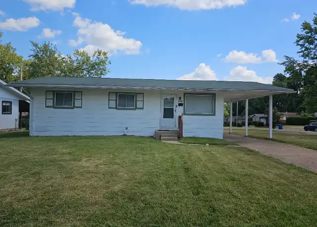 Property at 10400 Hobkirk Dr, Saint Louis, MO, 63137, 4 beds, 1 bath, [object Object]