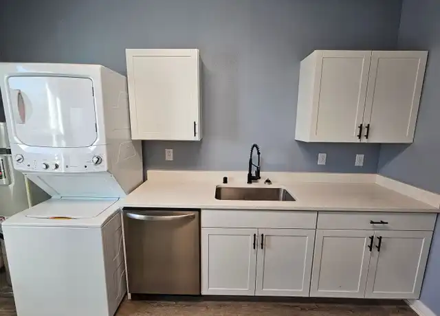 Property at 218 E Baldwin Ave Unit 2, Spokane, WA, 99207, 1 bed, 1 bath, [object Object]