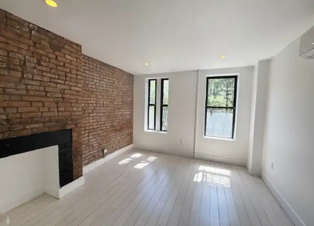 Property at 317 E 5th St Unit 3D, New York, NY, 10003, 0 beds, 1 bath, [object Object]