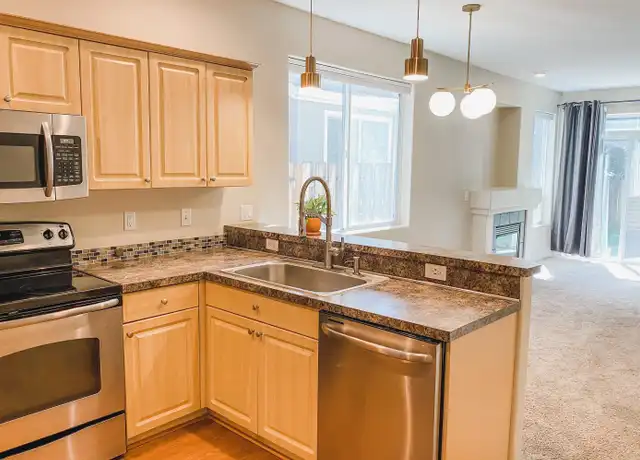 Property at 9817 N Clarendon Ave, Portland, OR, 97203, 3 beds, 2.5 baths, [object Object]