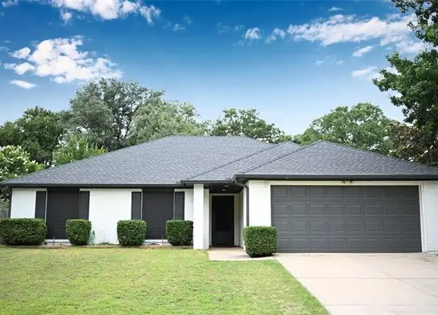 Property at 2814 Tumbleweed Trl, Grapevine, TX, 76051, 3 beds, 2 baths, [object Object]